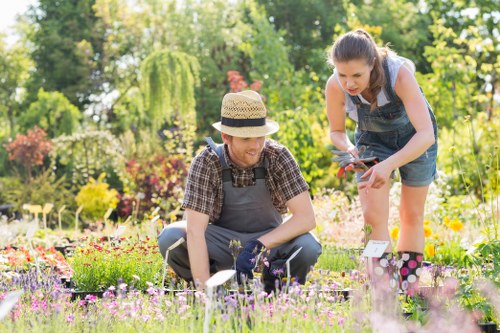 Clear and fair complaint handling in garden services
